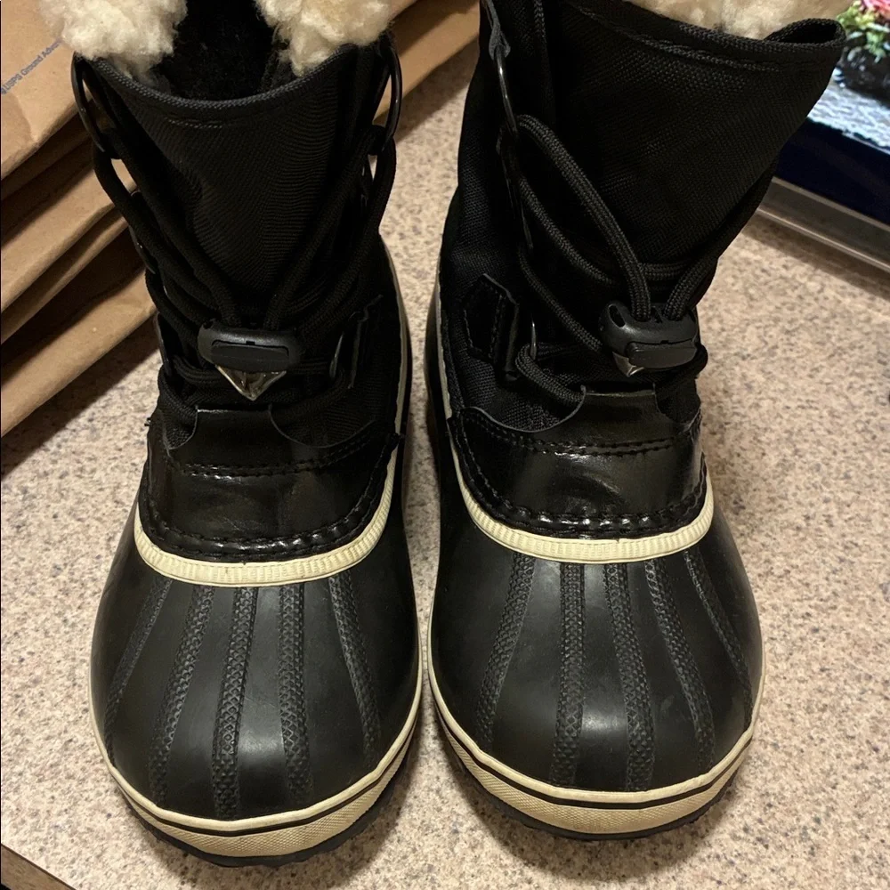 Sorel Black and Cream Snow Boots